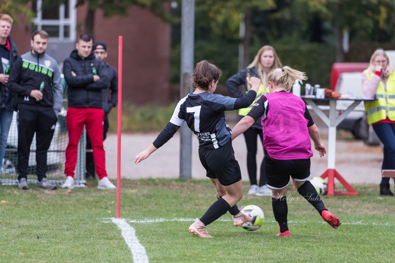 Bild 263 - Frauen Grossenasper SV - SV Steinhorst/Labenz : Ergebnis: 1:3